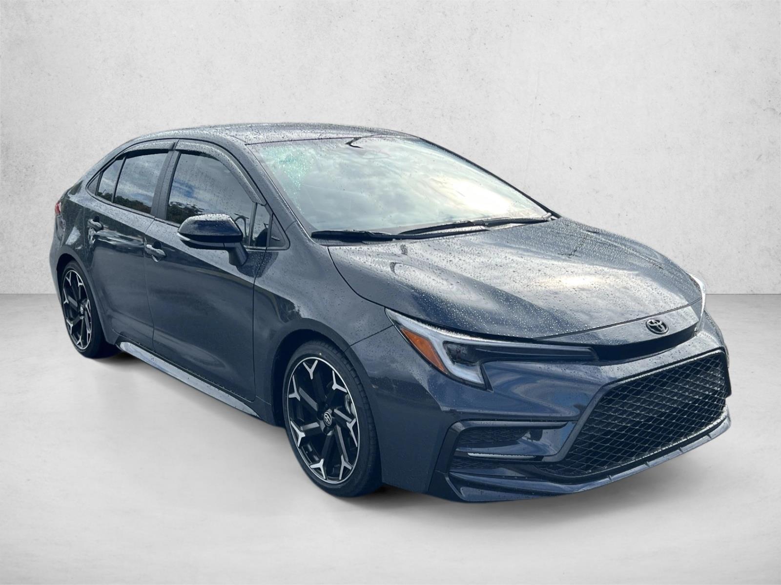 2025 Toyota Corolla SE photo 3