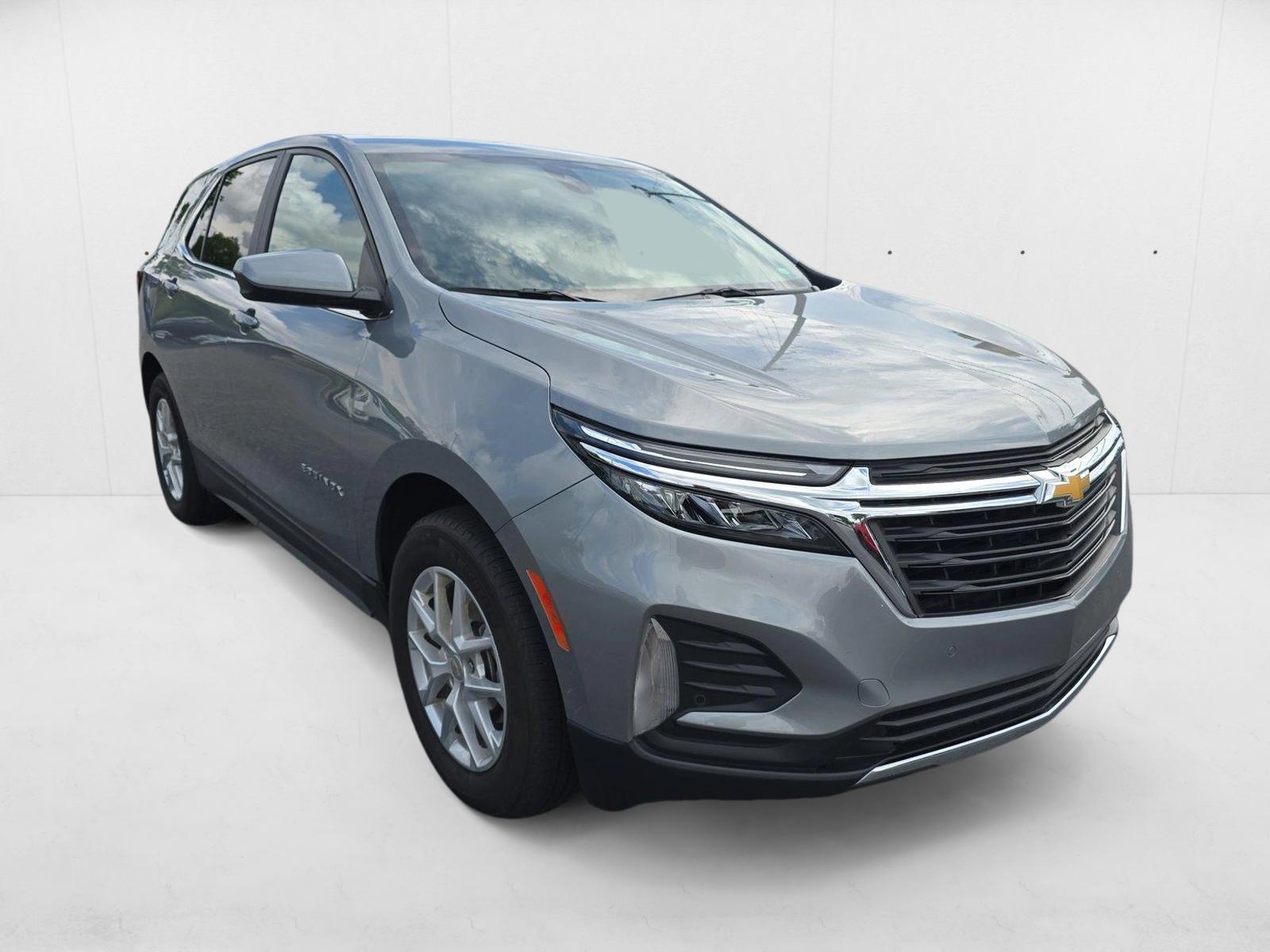2024 Chevrolet Equinox photo 3