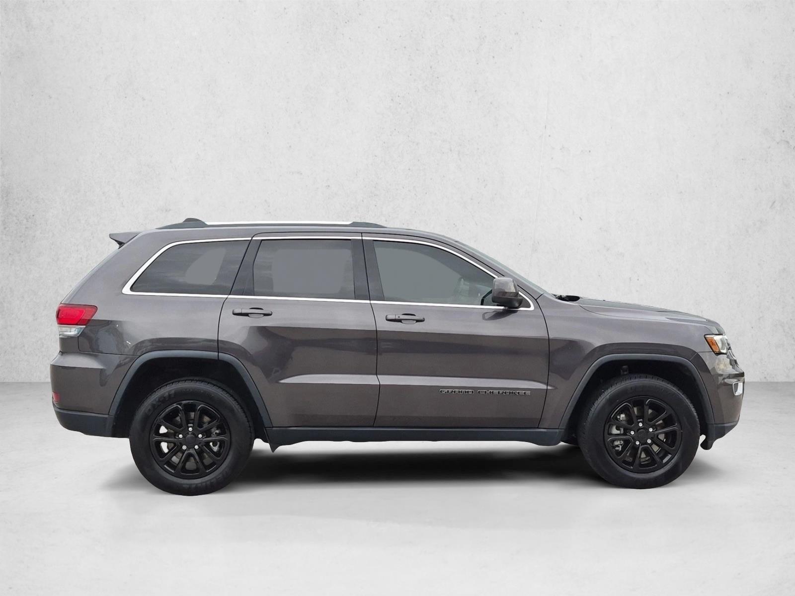 Used 2021 Jeep Grand Cherokee Laredo SUV
