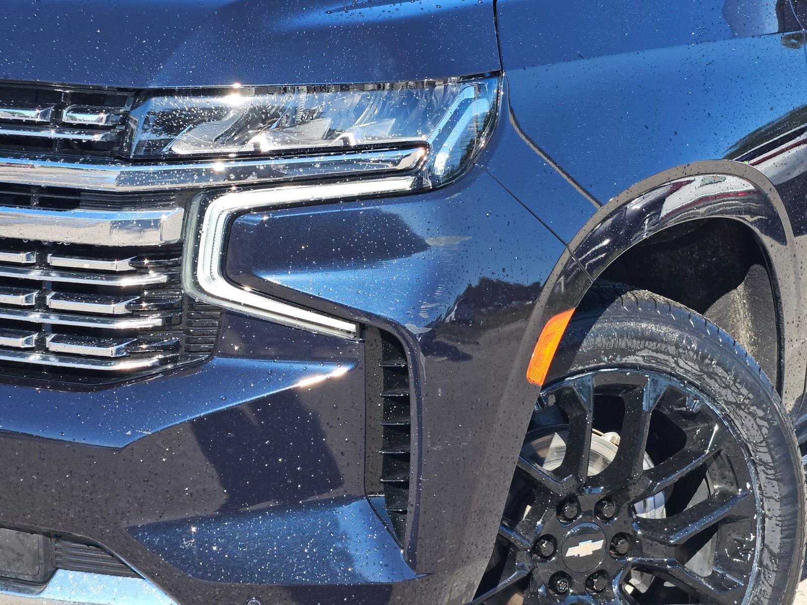 2023 Chevrolet Tahoe Premier photo 4