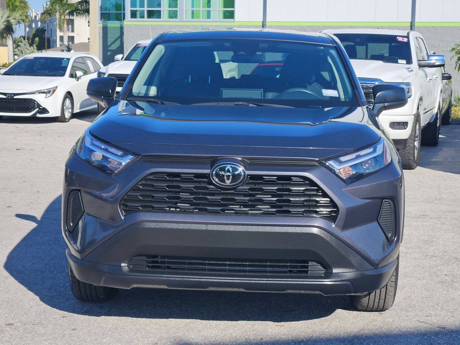 2025 Toyota RAV4 LE photo 2