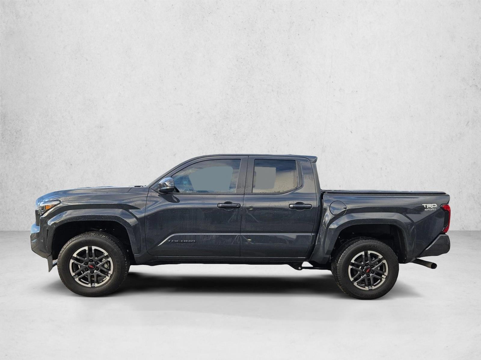 2024 Toyota Tacoma TRD Sport Double Cab photo 3