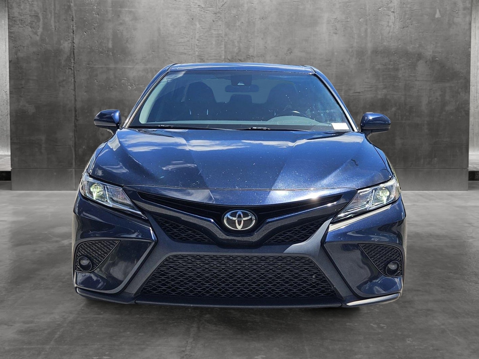 Certified 2020 Toyota Camry SE with VIN 4T1G11AK9LU365710 for sale in Pinellas Park, FL