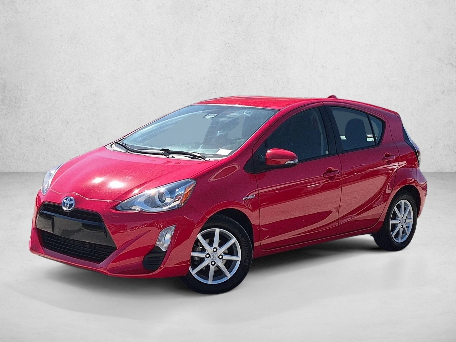  Toyota Prius c