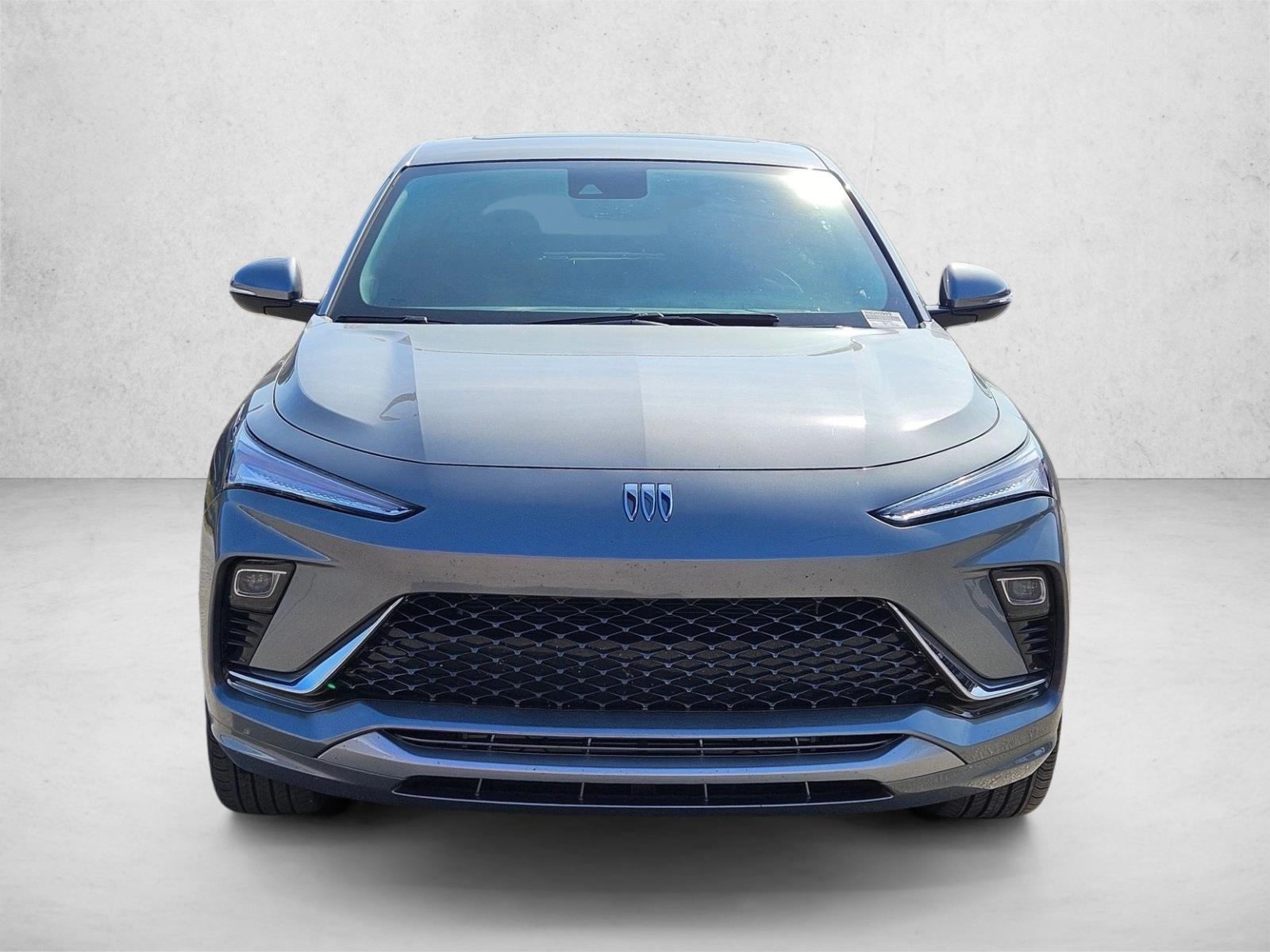 2024 Buick Envista Avenir photo 2