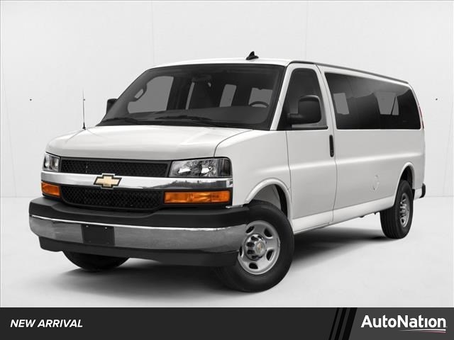 2019 Chevrolet Express 3500 LT Extended's photo