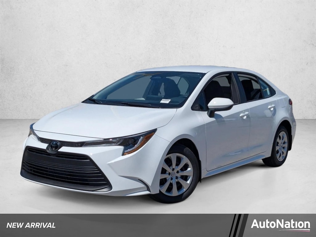 Used 2025 Toyota Corolla LE Sedan