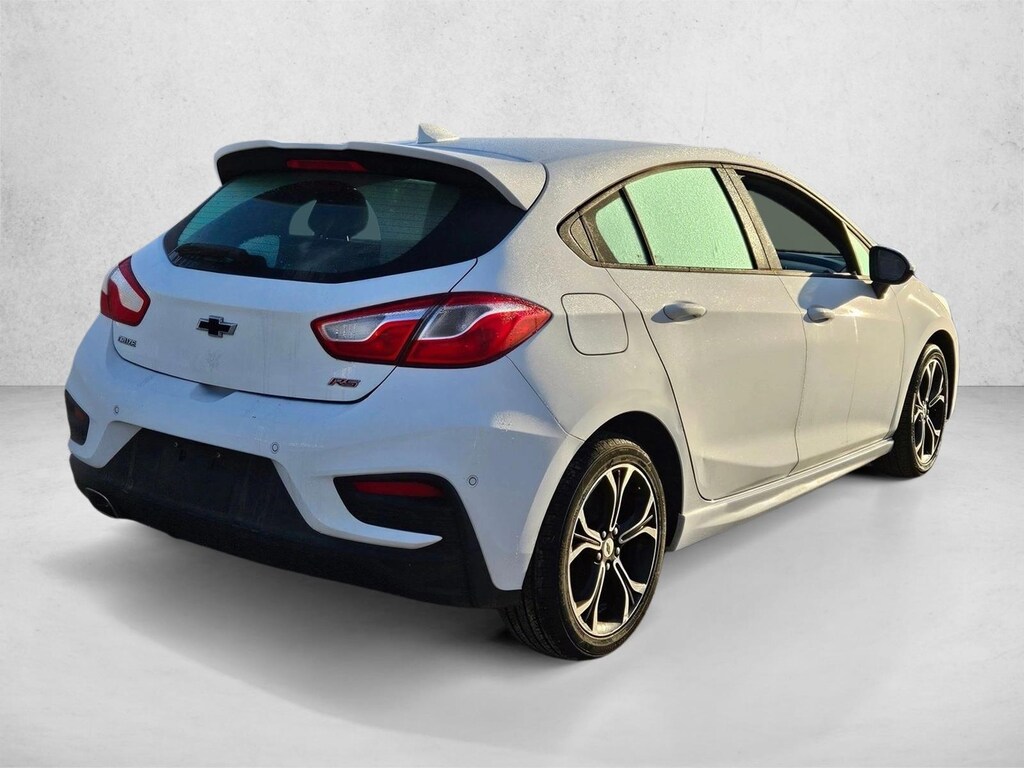 Used 2019 Chevrolet Cruze LT Hatchback