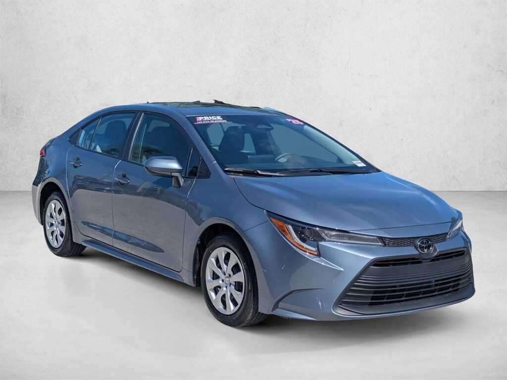 Used 2025 Toyota Corolla LE Sedan