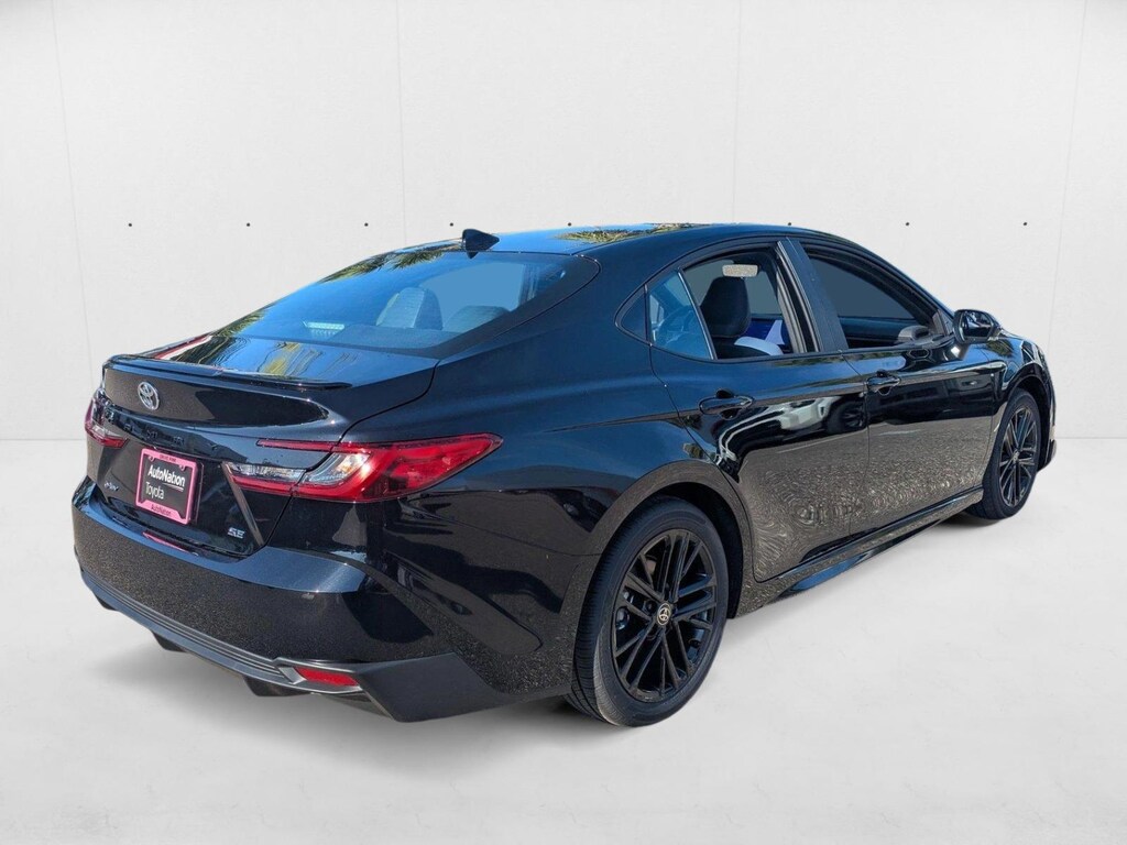 Certified 2025 Toyota Camry SE Sedan