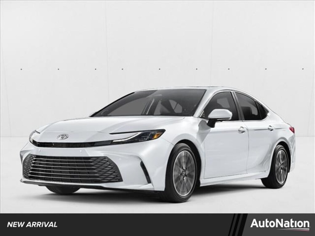 Used 2025 Toyota Camry XLE Sedan