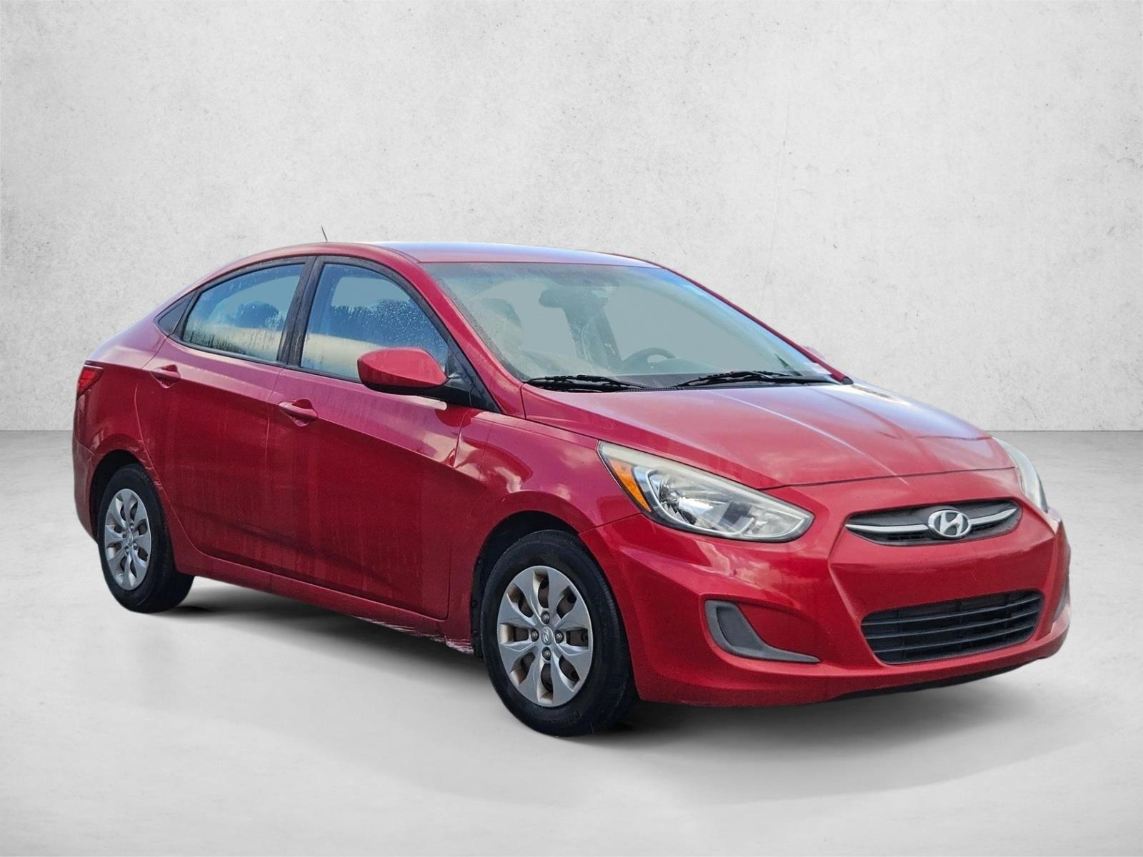 2017 Hyundai Accent SE photo 3