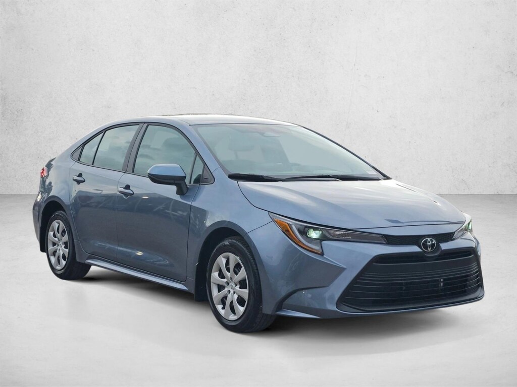 Used 2025 Toyota Corolla LE Sedan