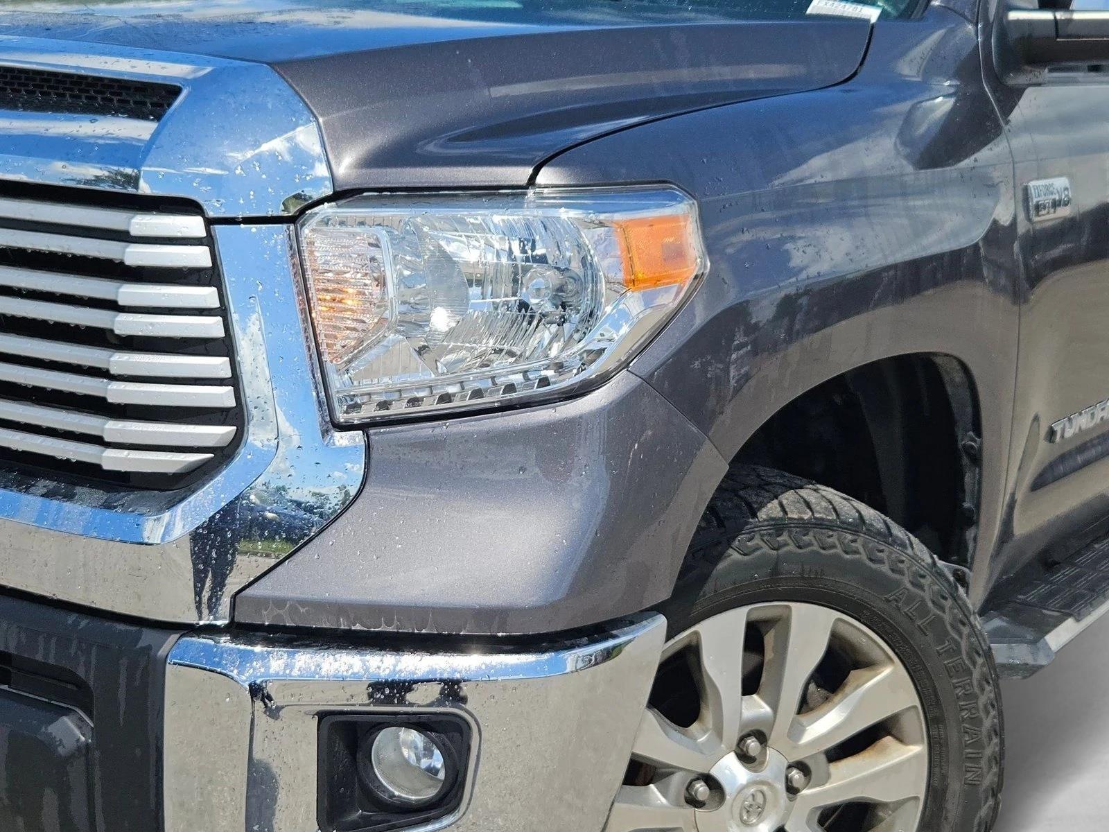 2015 Toyota Tundra CrewMax Limited photo 4