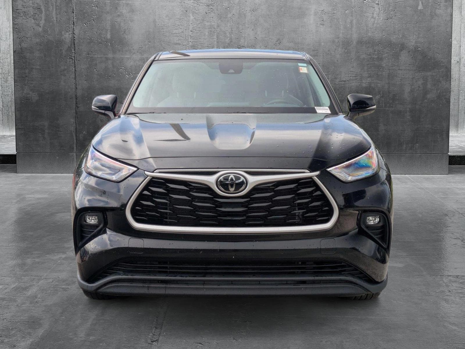 Certified 2022 Toyota Highlander LE with VIN 5TDBZRBH5NS591243 for sale in Pinellas Park, FL