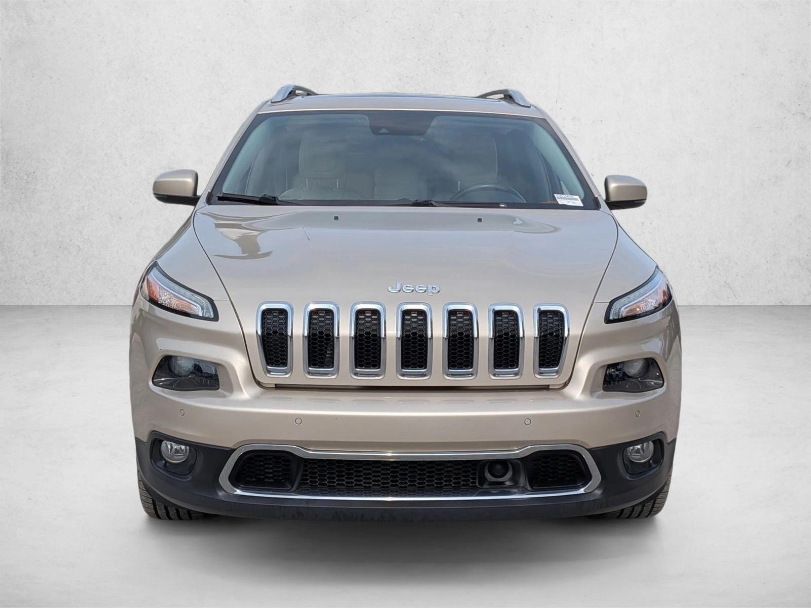 Used 2015 Jeep Cherokee Limited with VIN 1C4PJLDS1FW535658 for sale in Pinellas Park, FL