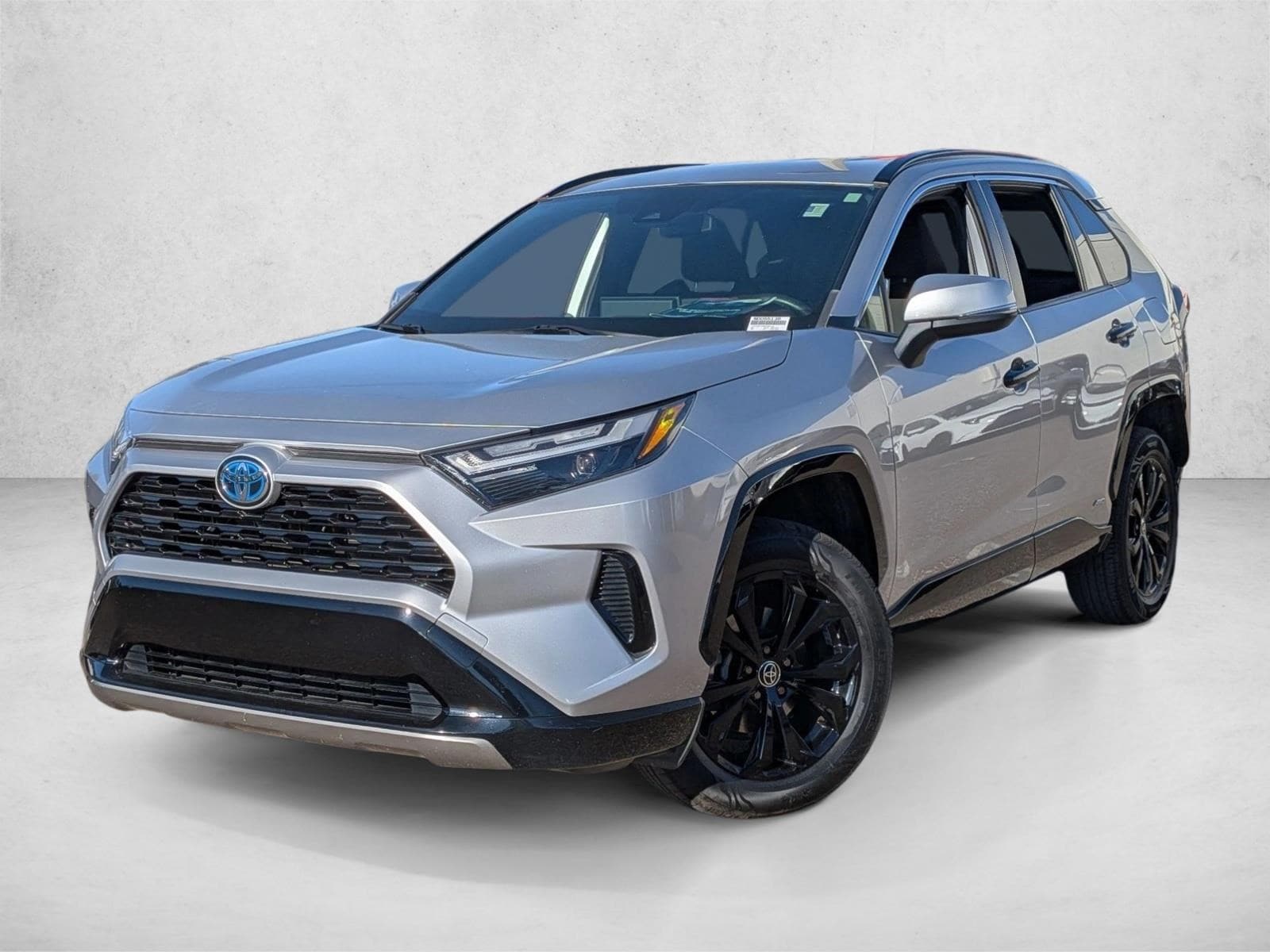 2022 Toyota RAV4 SE