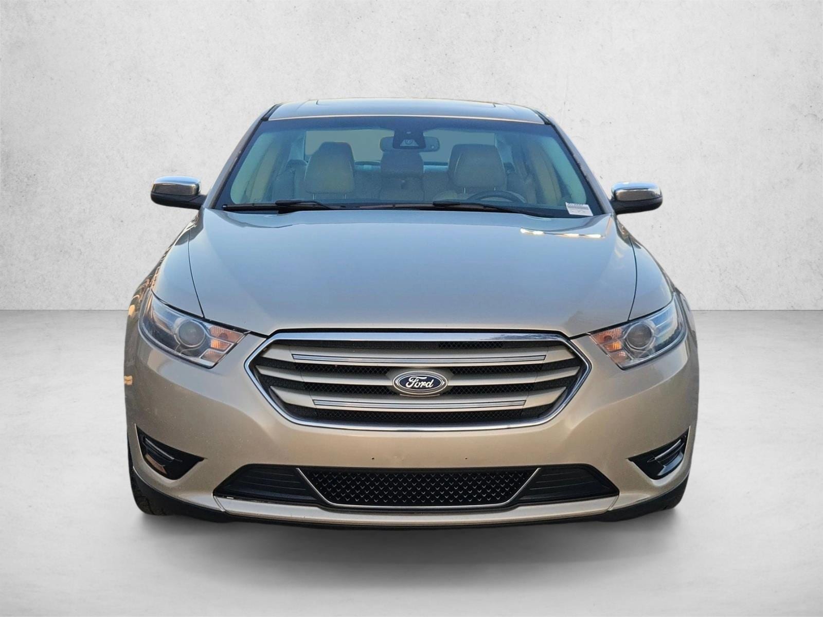 Used 2018 Ford Taurus Limited with VIN 1FAHP2F80JG130057 for sale in Pinellas Park, FL