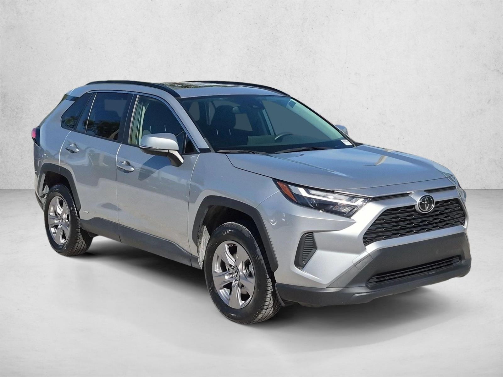 Used 2025 Toyota RAV4 Hybrid XLE SUV