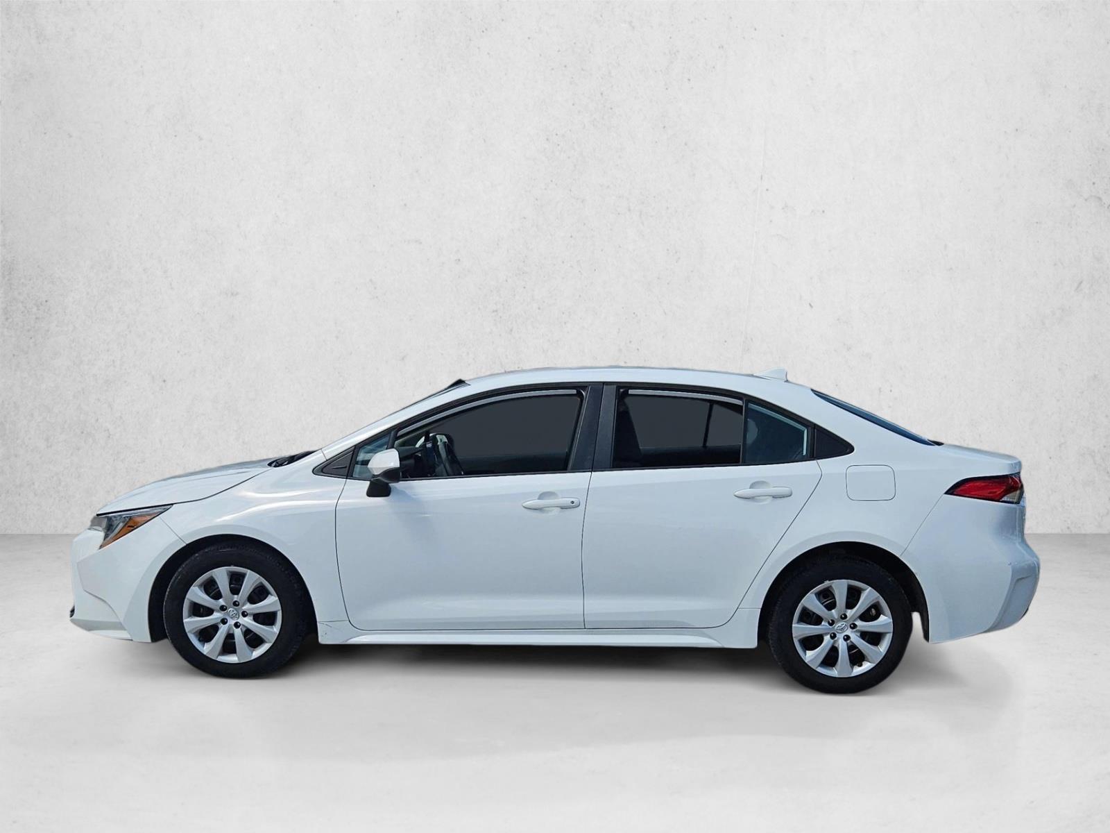 2023 Toyota Corolla LE photo 3