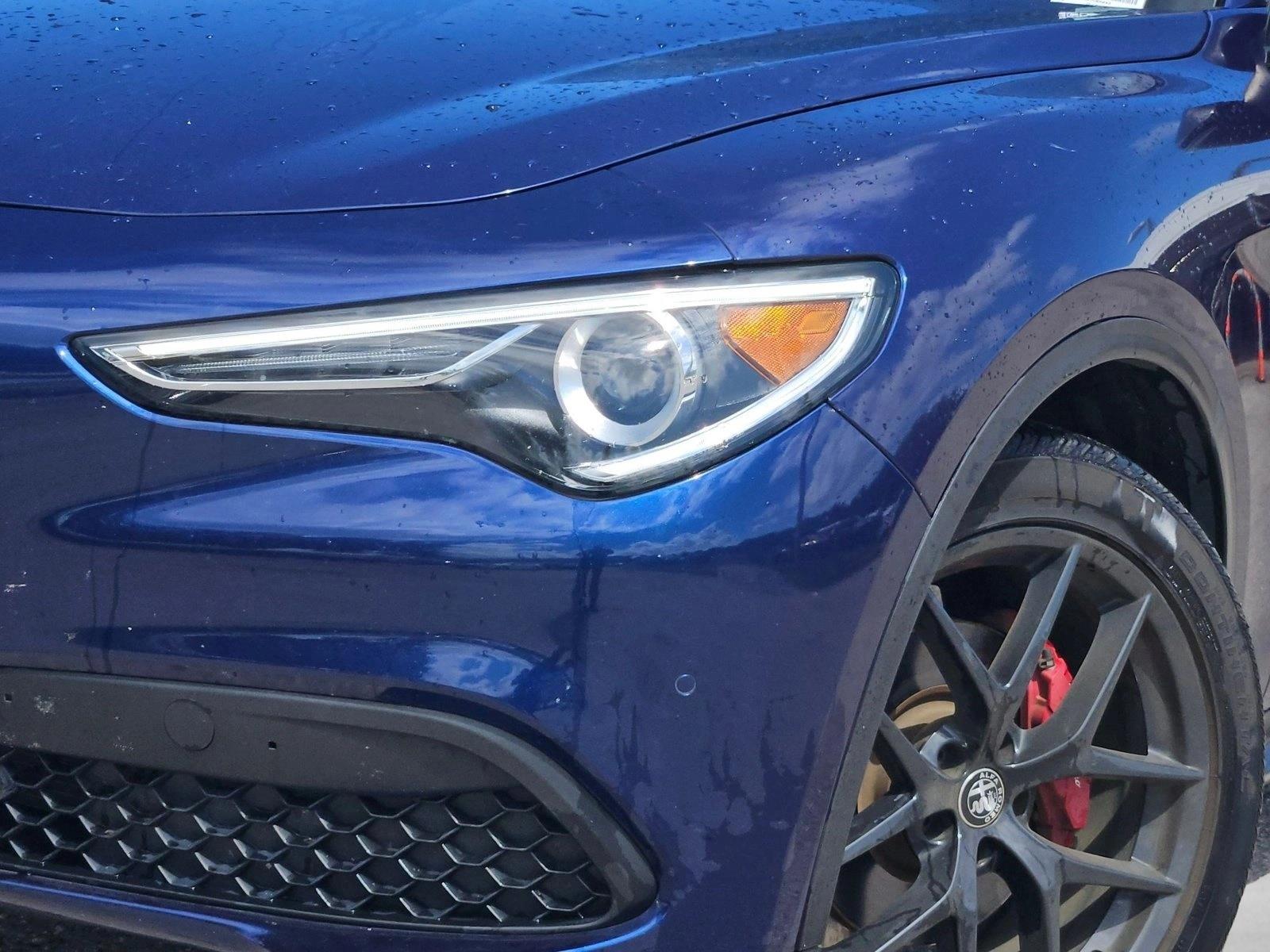 2019 Alfa Romeo Stelvio Ti photo 4