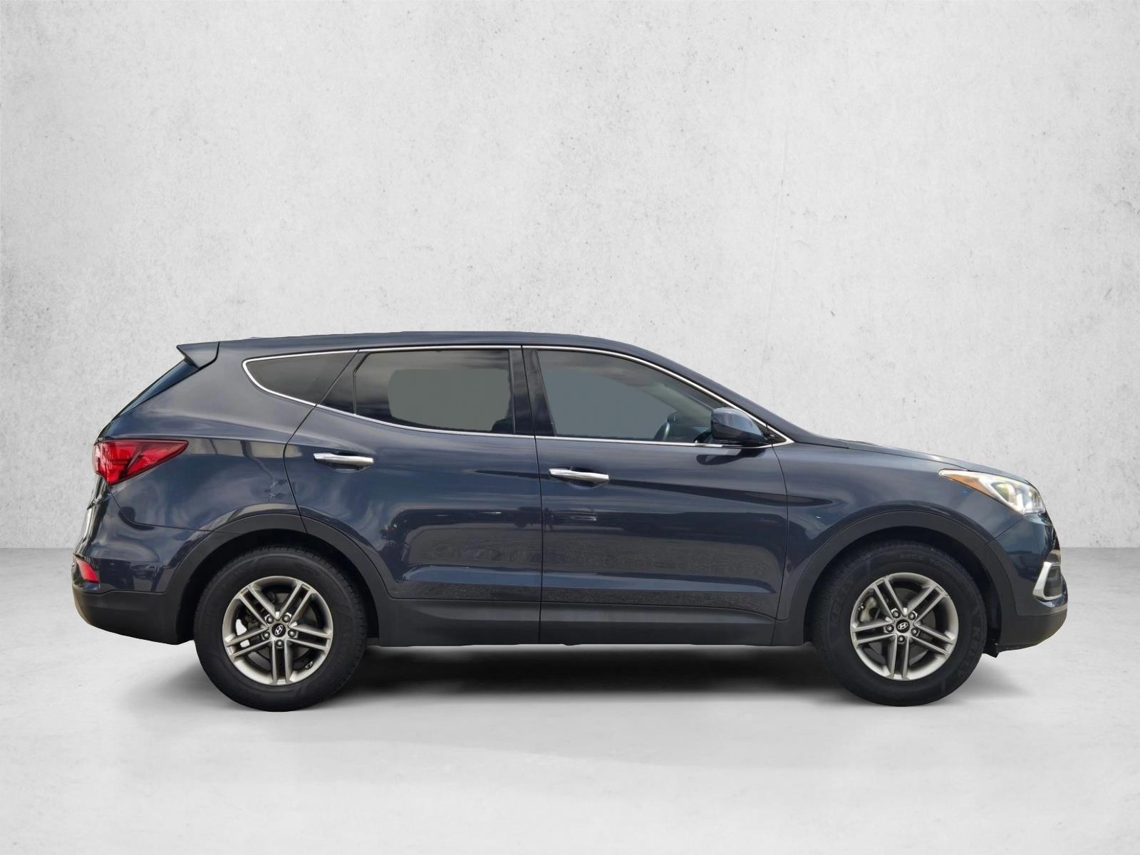 2018 Hyundai Santa Fe Sport Base photo 4