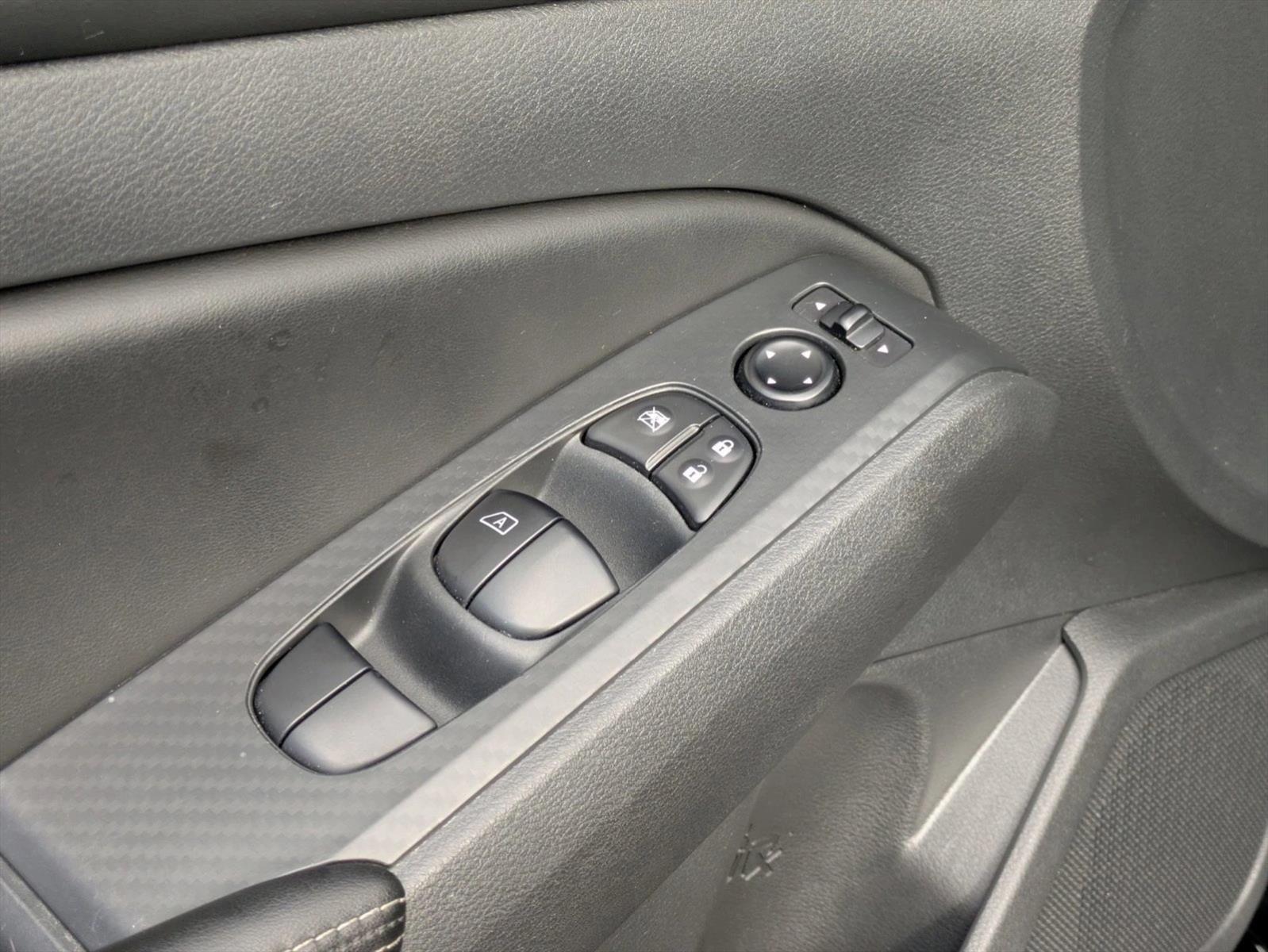 2024 Nissan Altima 2.5 SV photo 3
