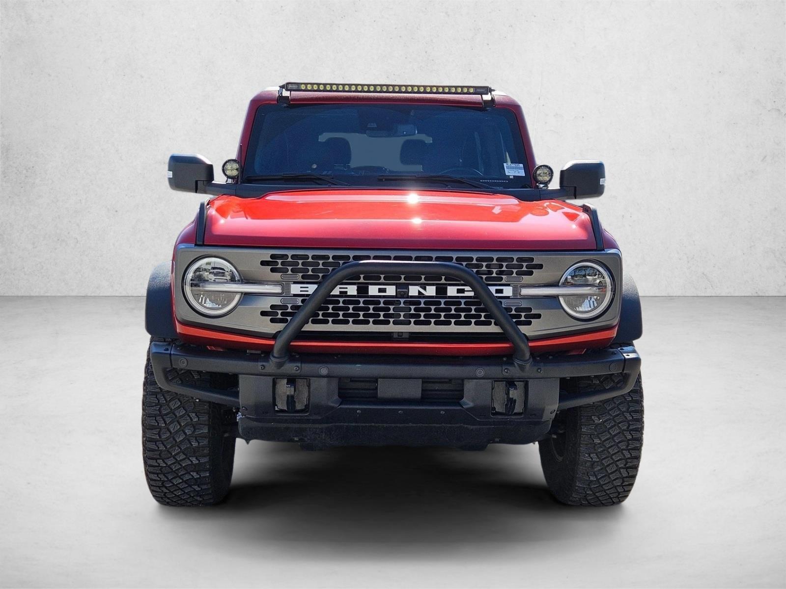 2024 Ford Bronco Badlands photo 2