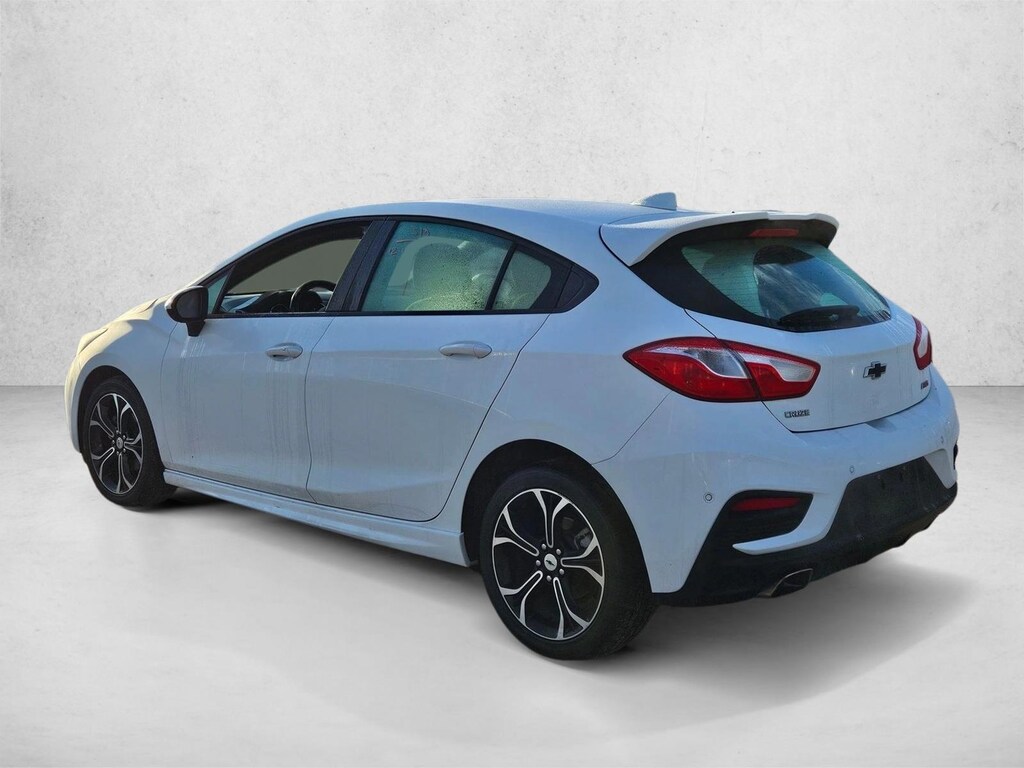Used 2019 Chevrolet Cruze LT Hatchback