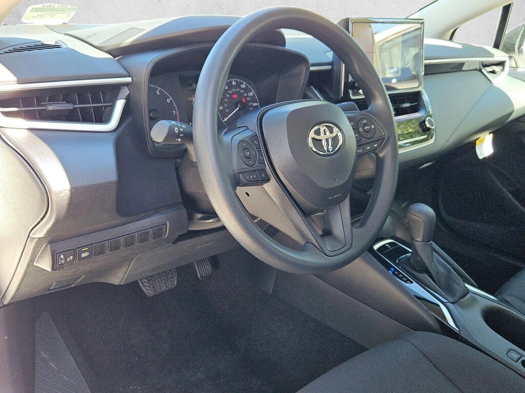 Used 2025 Toyota Corolla LE Sedan