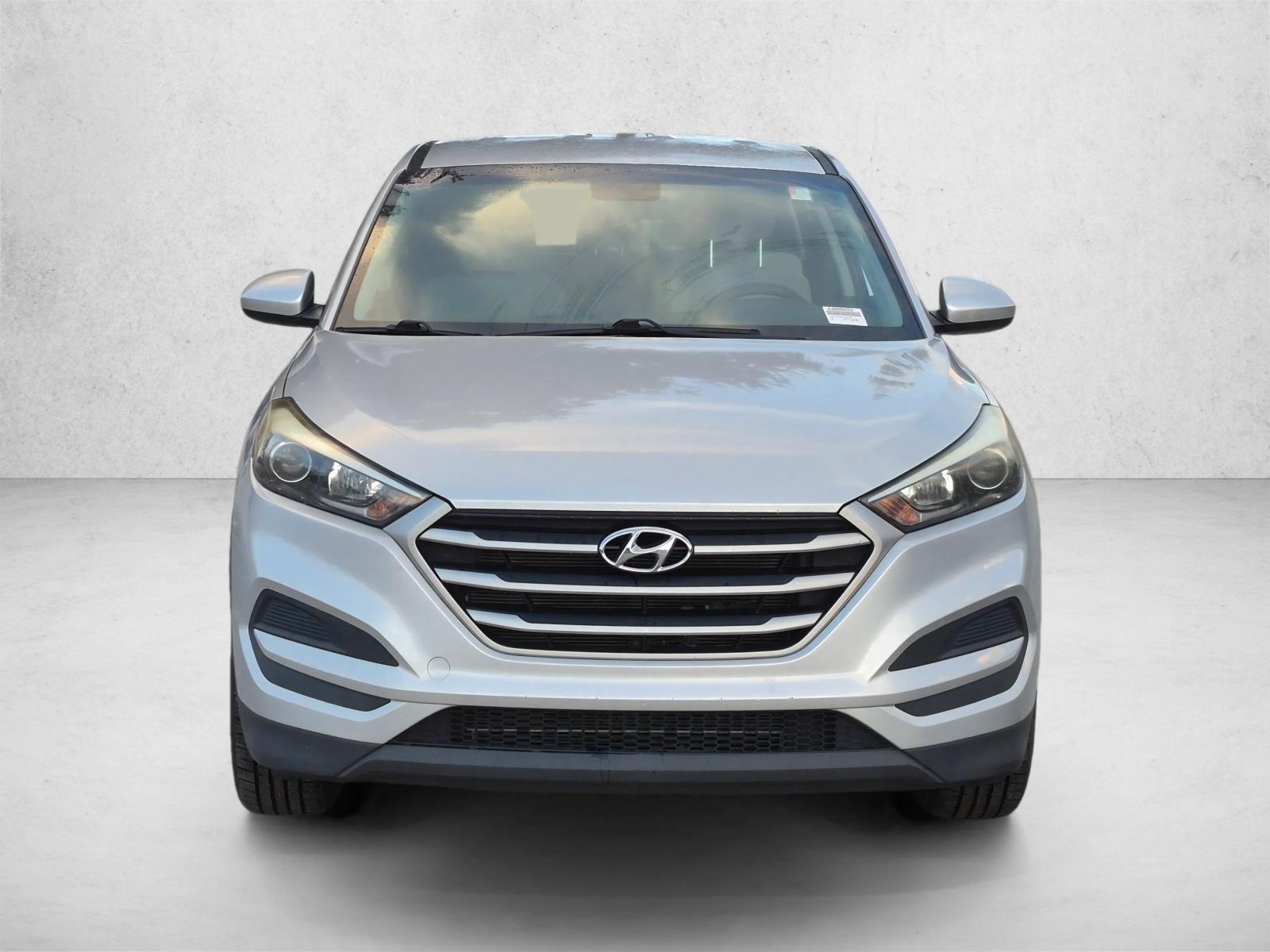 Used 2018 Hyundai Tucson SE with VIN KM8J23A48JU666899 for sale in Pinellas Park, FL