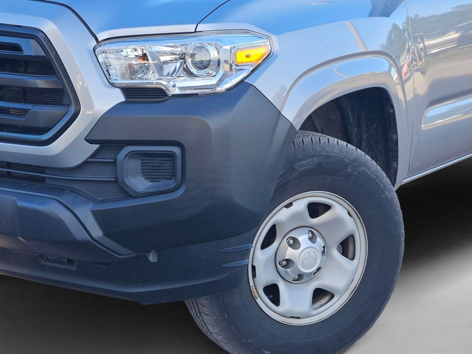 2019 Toyota Tacoma SR Access Cab photo 4
