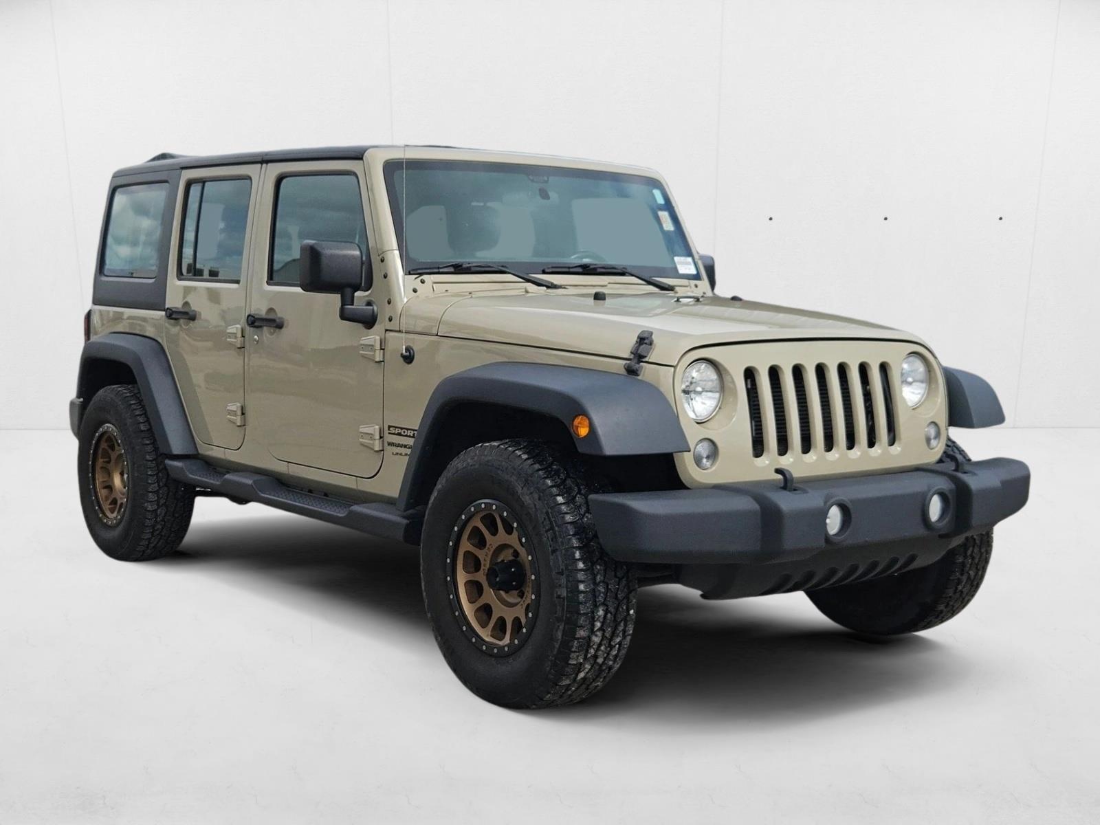 2018 Jeep Wrangler Unlimited Sport photo 3