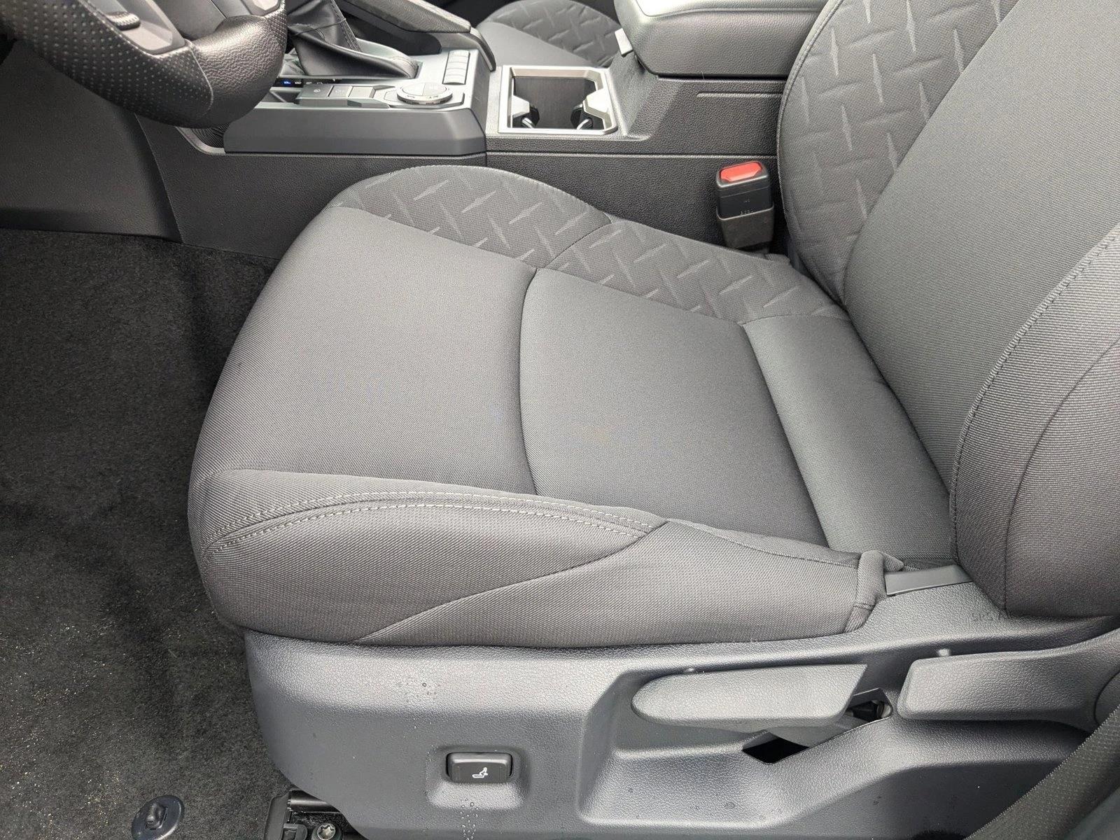 2024 Toyota Tacoma SR5 Double Cab photo 4