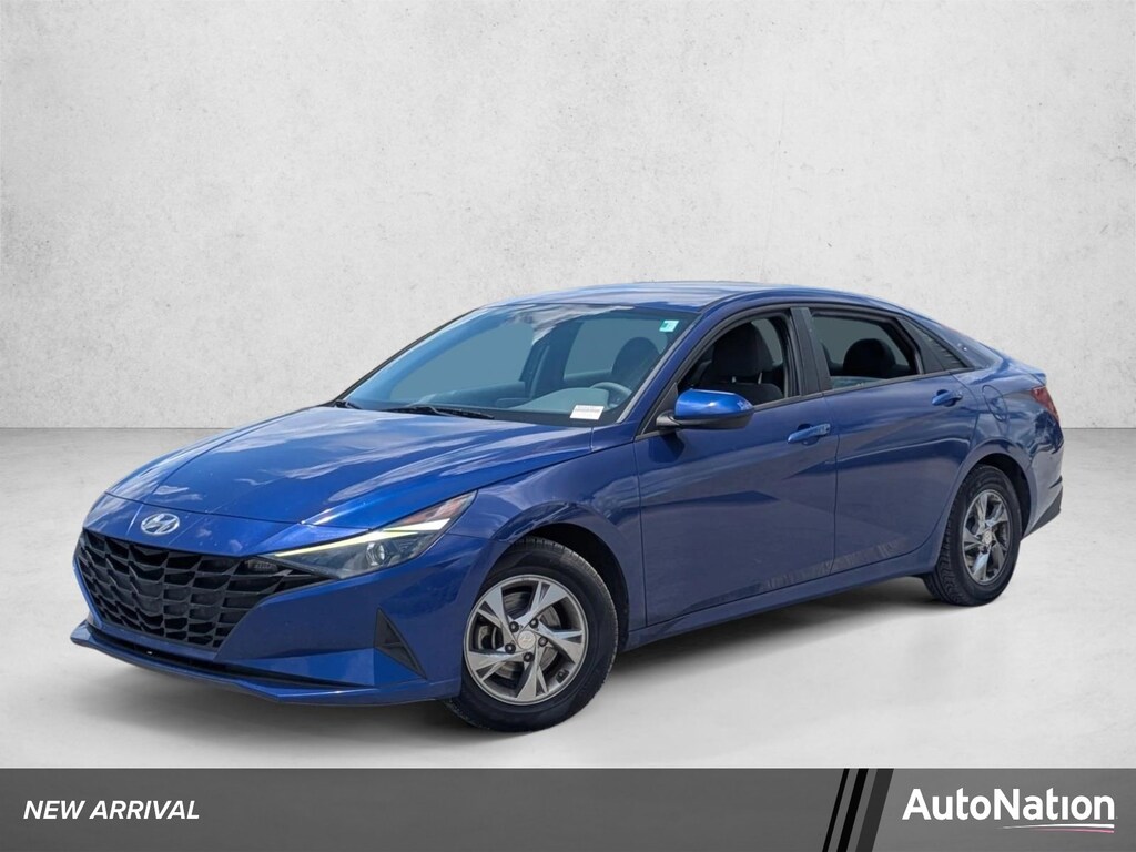 Used 2021 Hyundai Elantra SE Sedan