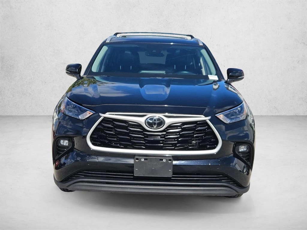 Certified 2024 Toyota Highlander XLE SUV