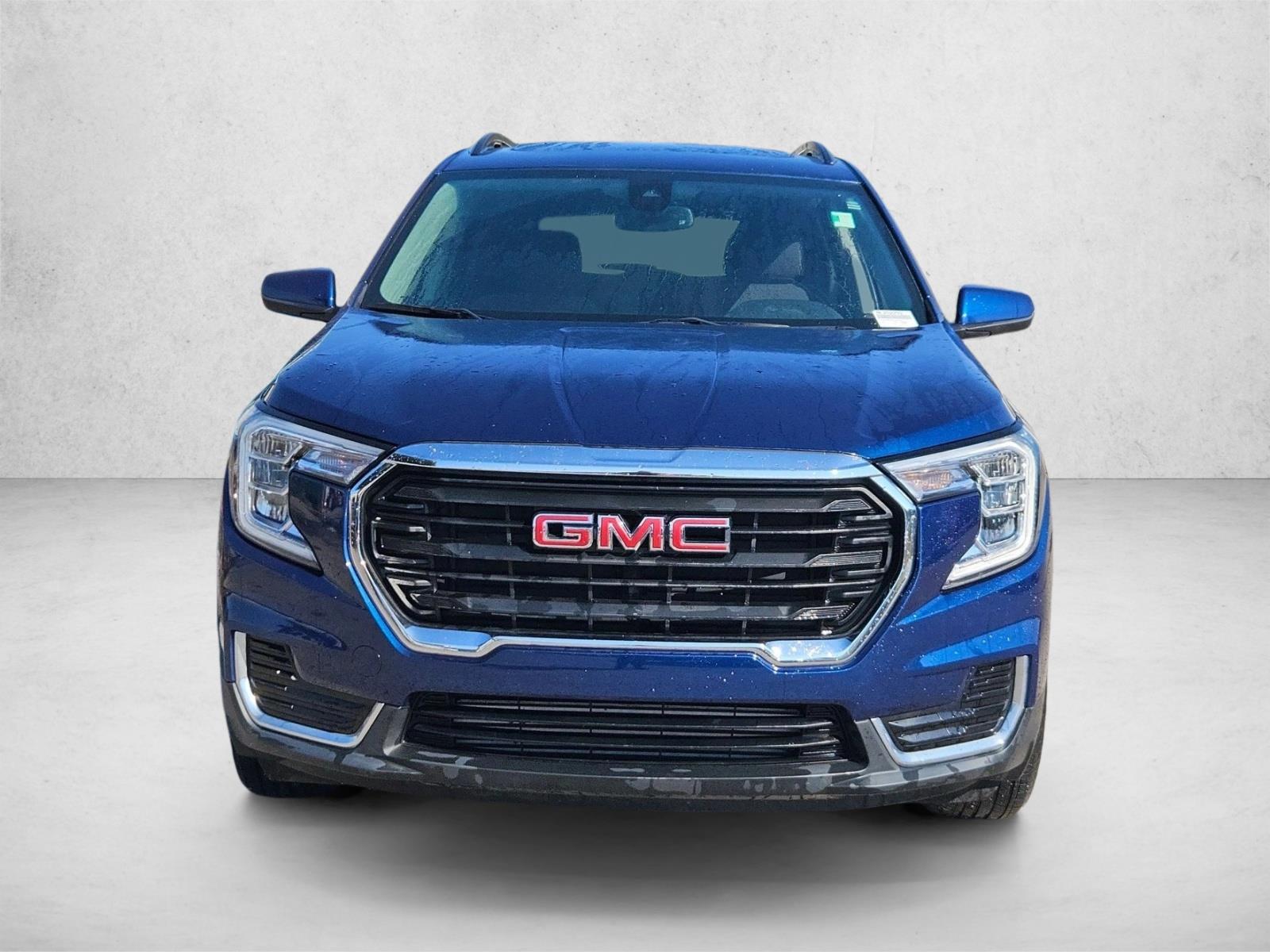 2022 Gmc Terrain SLE photo 2