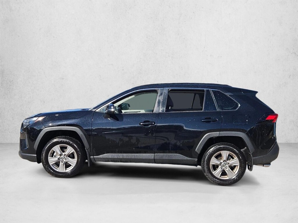 Used 2025 Toyota RAV4 XLE SUV