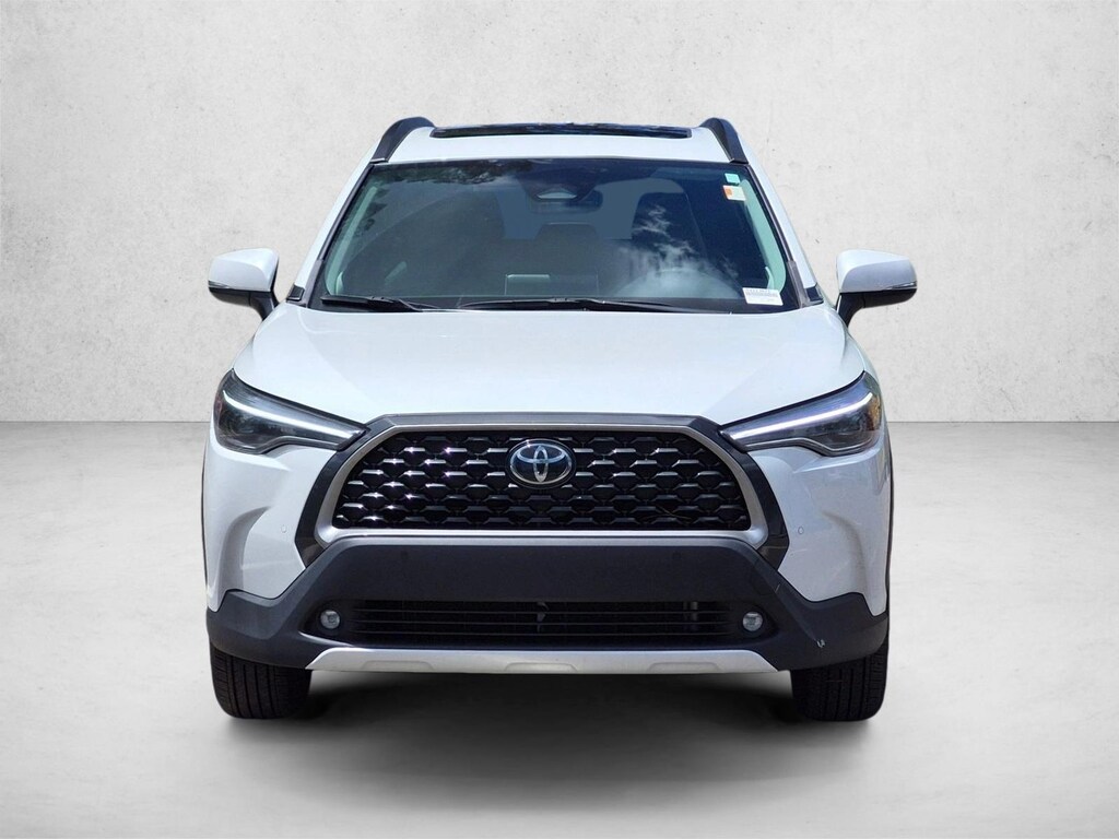 Used 2024 Toyota Corolla Cross XLE SUV