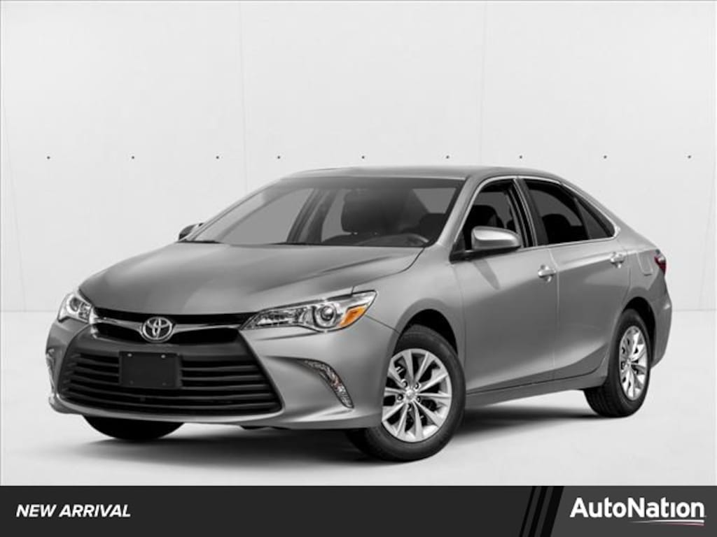 Used 2017 Toyota Camry XLE Sedan