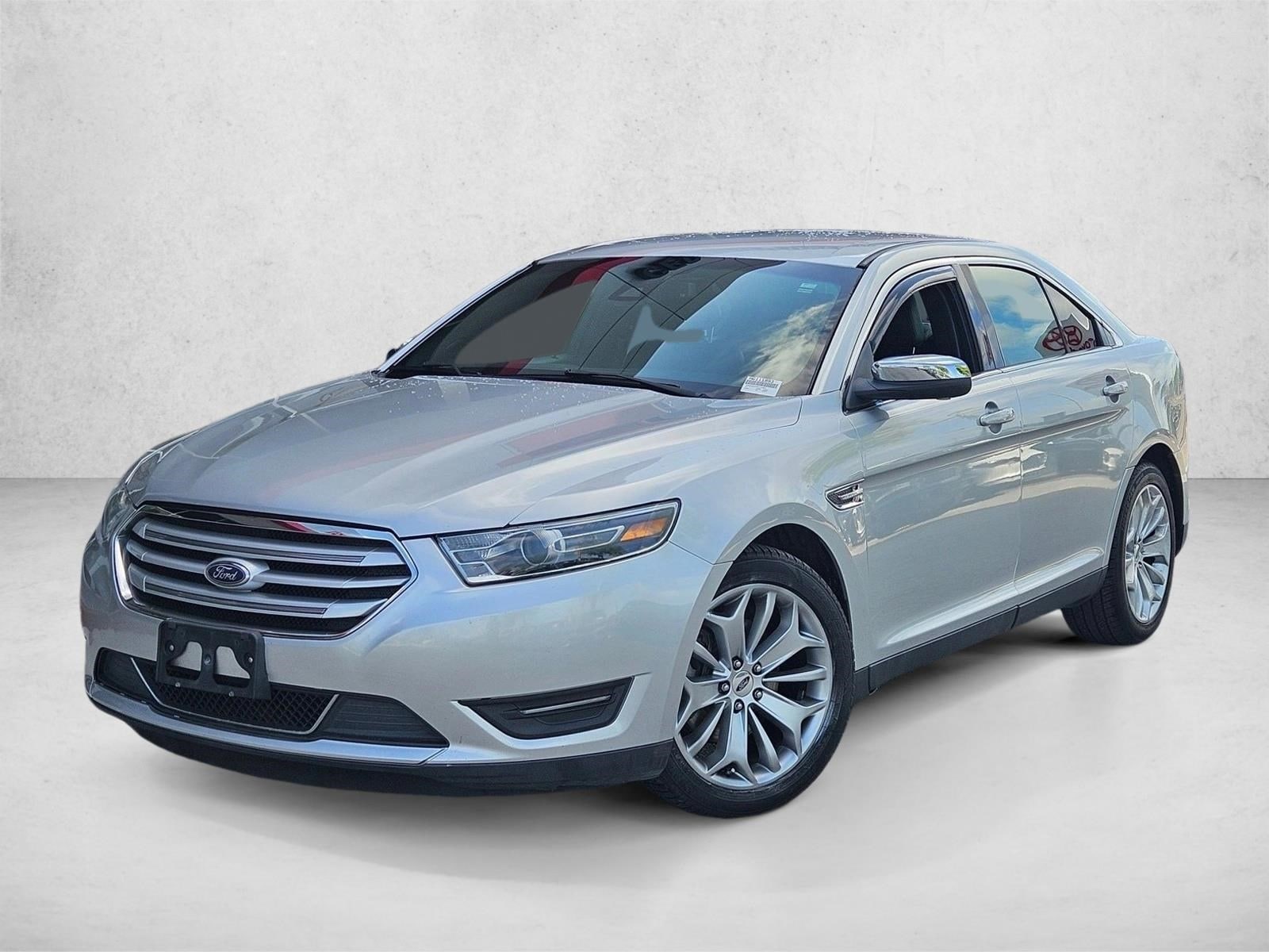 2017 Ford Taurus Limited FWD's photo