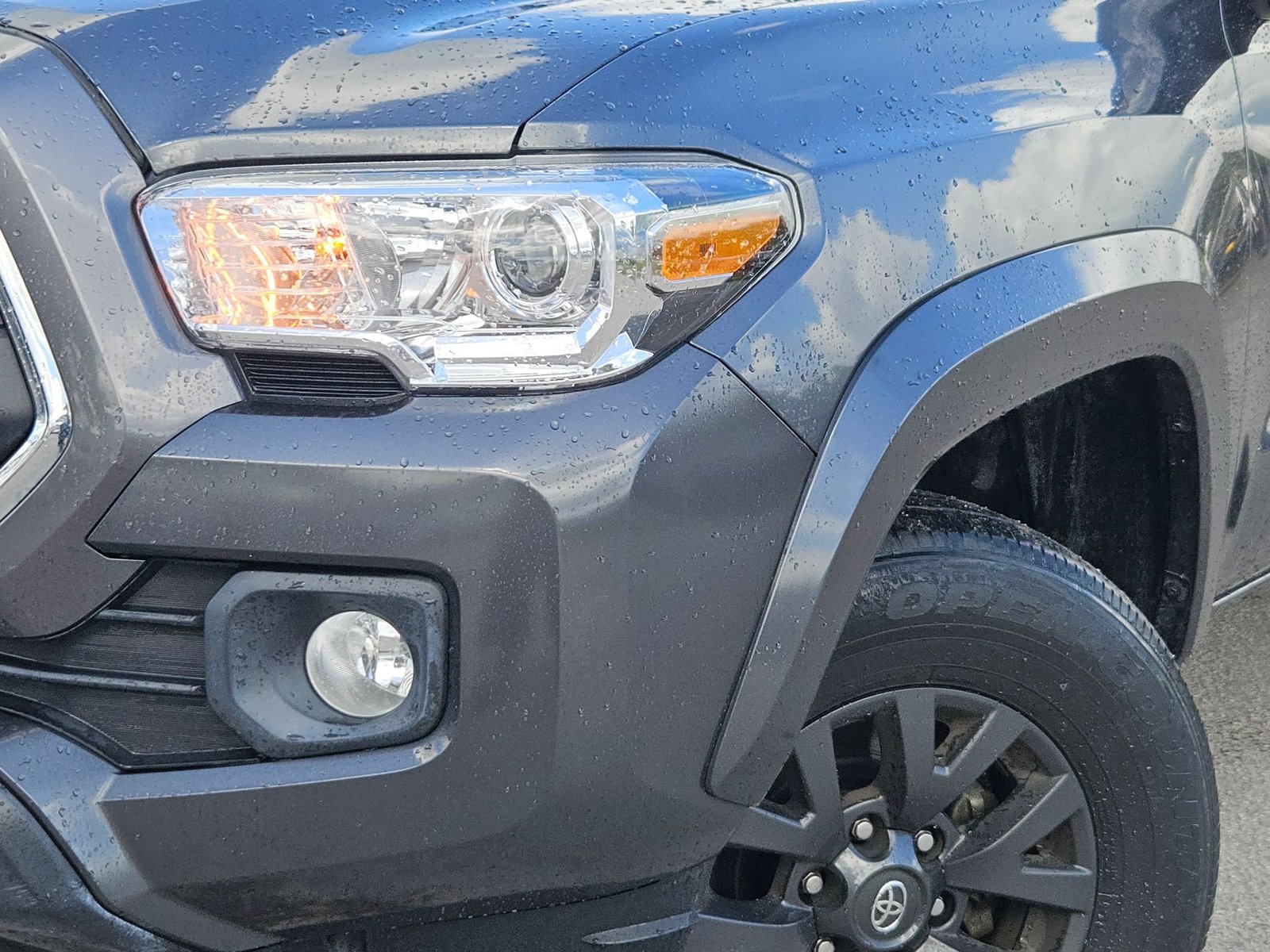 2022 Toyota Tacoma SR5 V6 photo 4