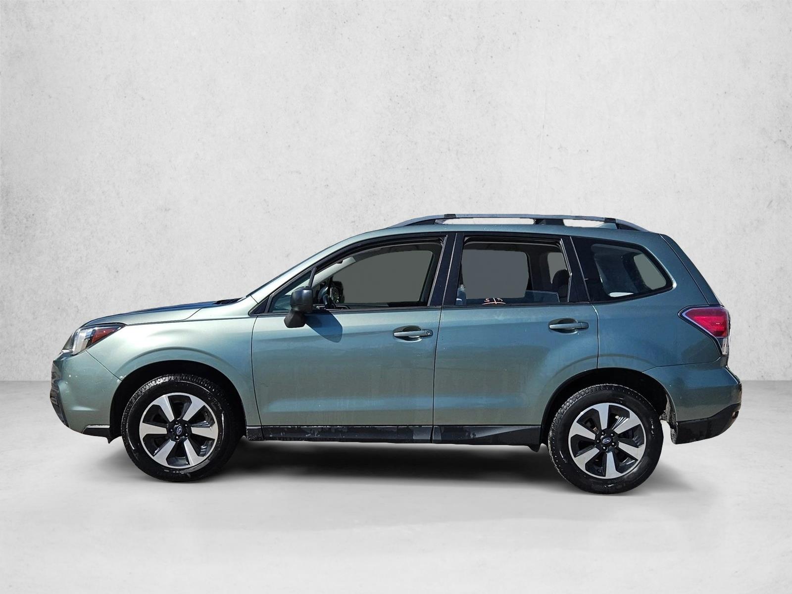 2018 Subaru Forester 2.5i photo 3