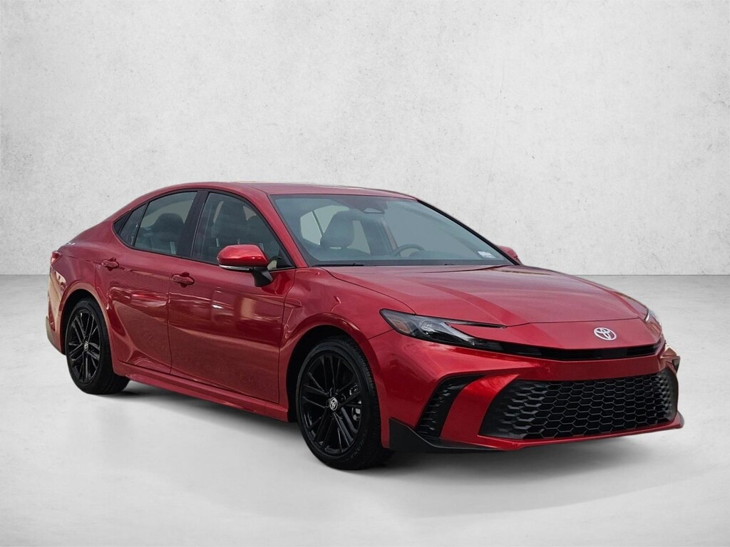 Used 2025 Toyota Camry SE Sedan