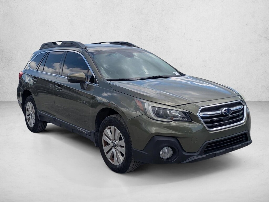 Used 2018 Subaru Outback 2.5i Premium with SUV