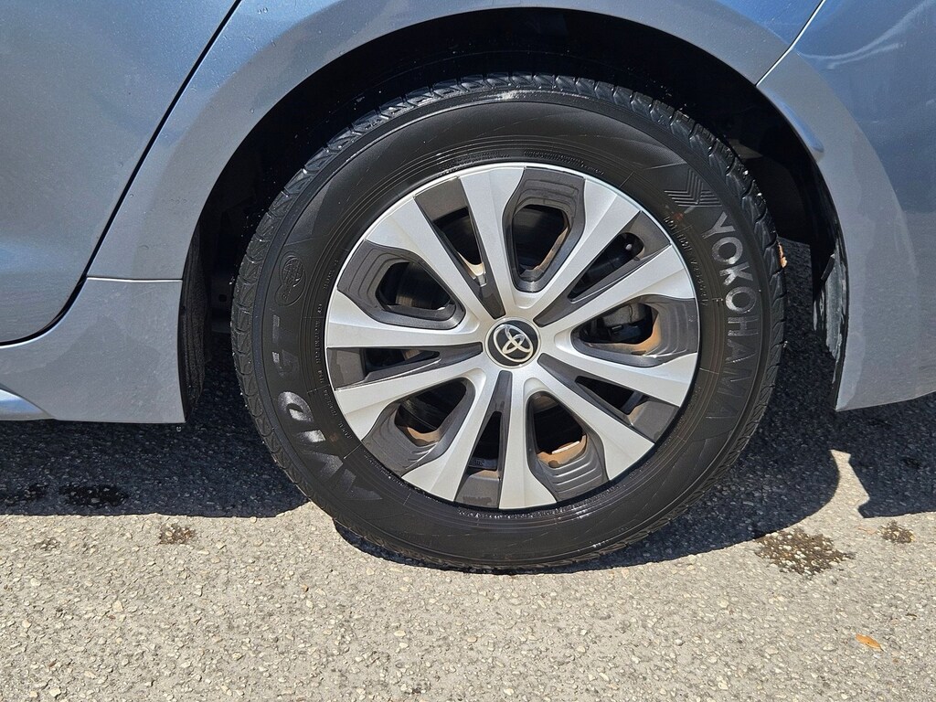 Certified 2022 Toyota Corolla Hybrid LE Sedan