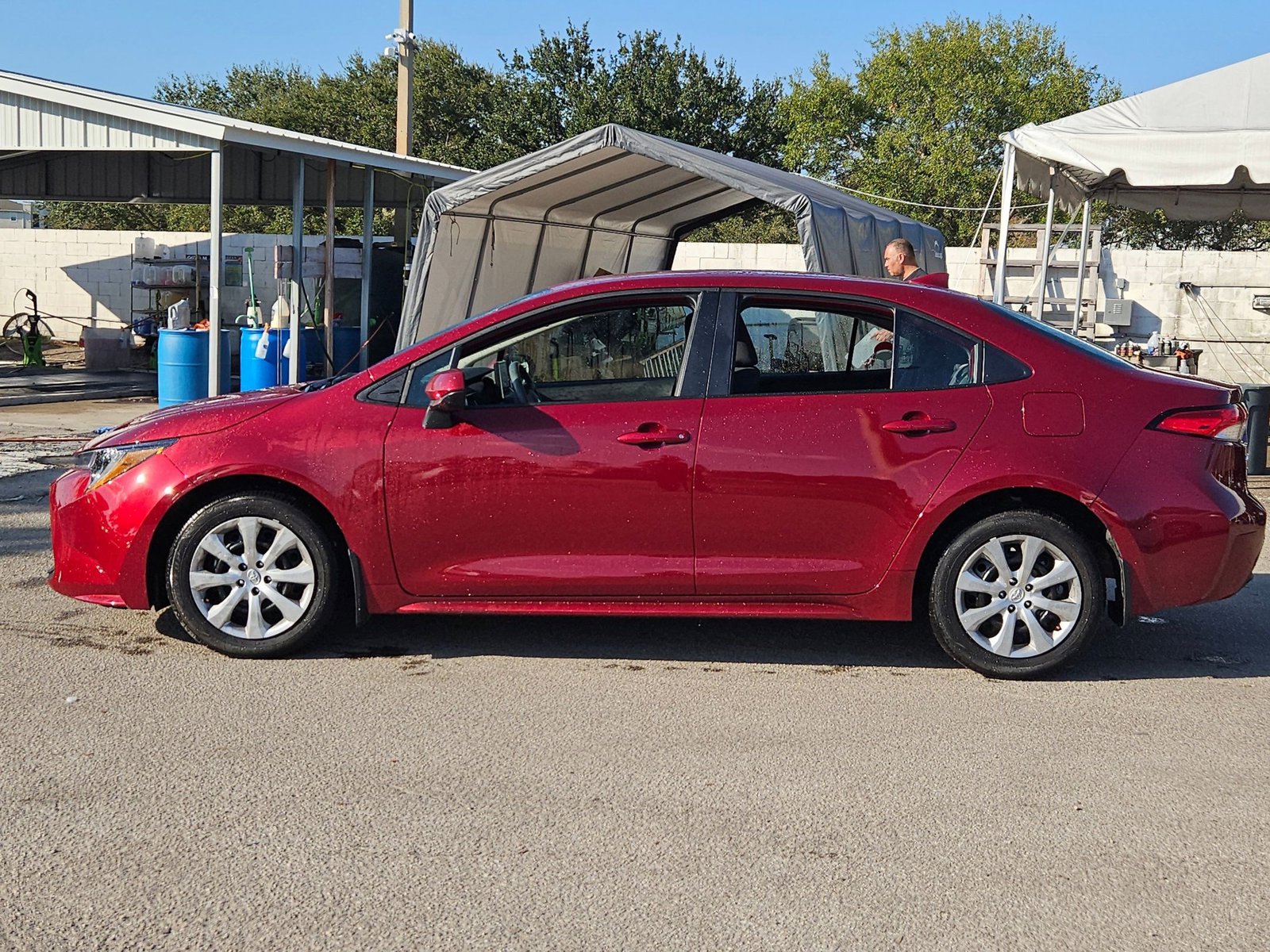 2025 Toyota Corolla LE photo 3