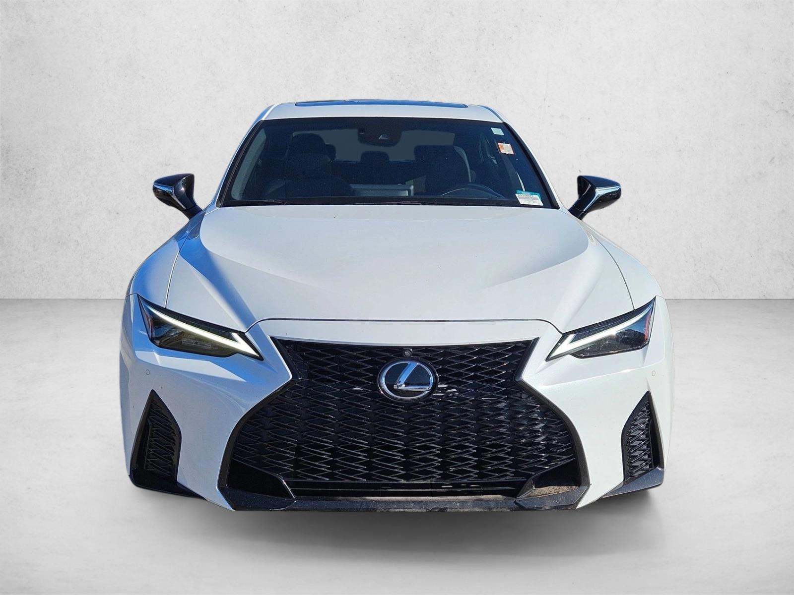 2021 Lexus IS 350 F SPORT photo 2