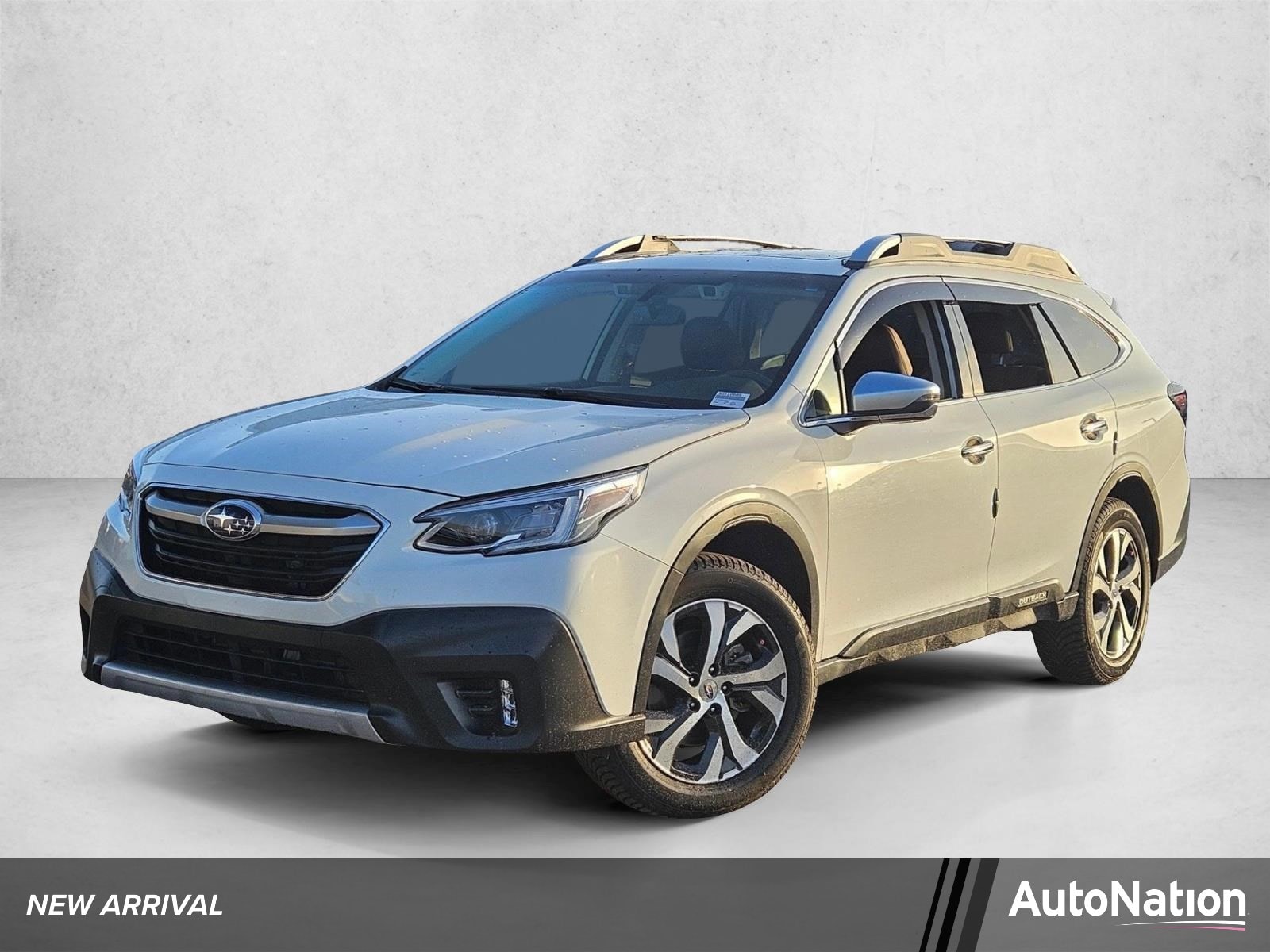 2022 Subaru Outback Touring's photo