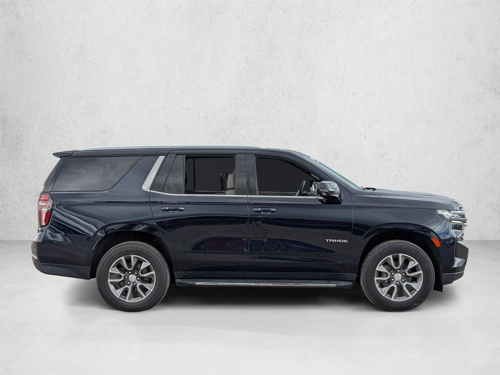 2021 Chevrolet Tahoe LT photo 4